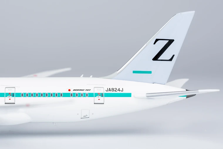NG Models ZIPAIR Tokyo 787-8 Dreamliner JA824J 59019 1:400