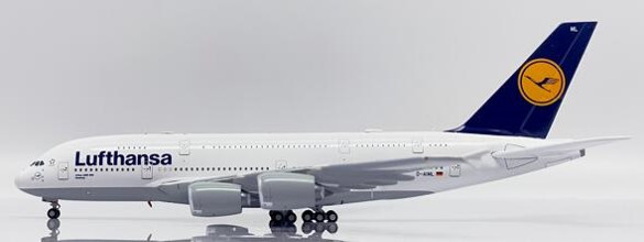 JC Wings Lufthansa A380 D-AIML EW4388014 1:400