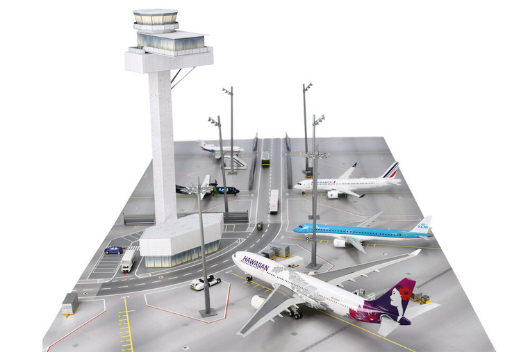 Airport Tower Cardboard Construction Kit HE573061 1:200
