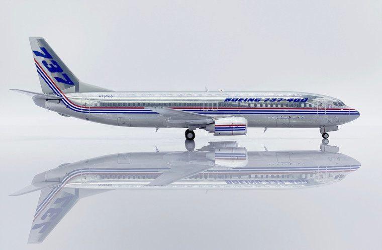 JC Wings Boeing 737-400 