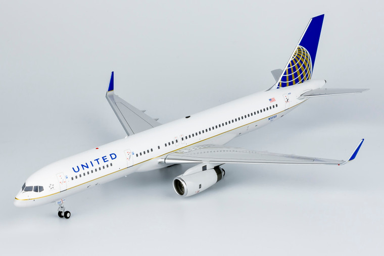 United Airlines 757-200/w CO-UA merged livery N12125 with stand 42022 1:200