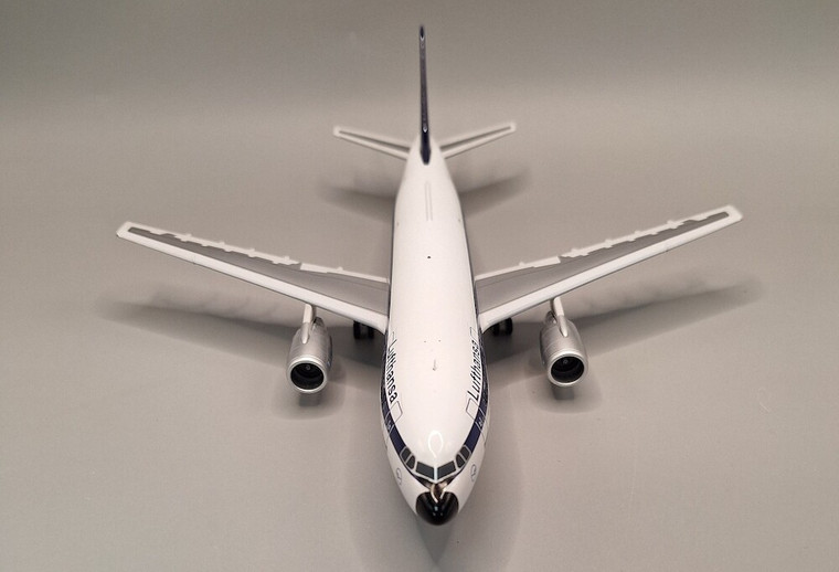 Lufthansa Airbus A300 D-AIAC 1/200 激レア Lufthansa A300B2-1C D-AIAC JF-A300-001 1:200