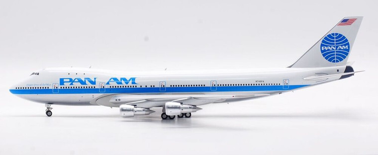 InFlight200 Pan Am Boeing 747-121 Polished Reg: N748PA
