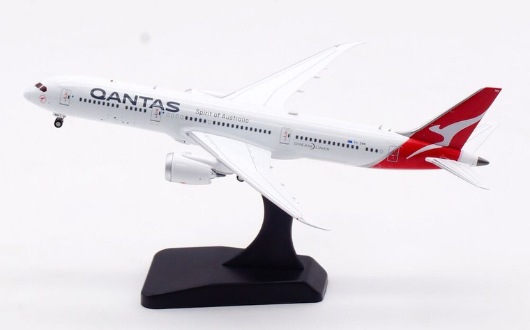 Aviation400 Qantas Boeing 787-9 Dreamliner VH-ZNM detachable gear
