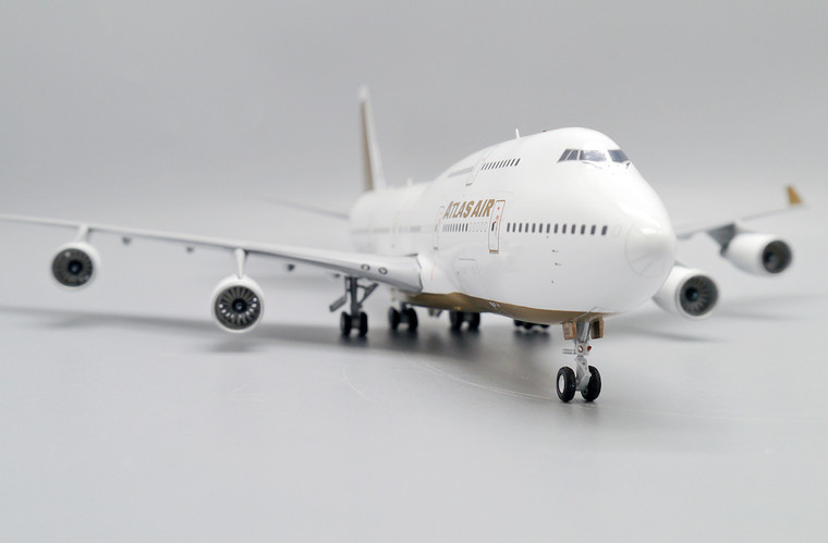JC Wings Atlas Air Boeing 747-400 