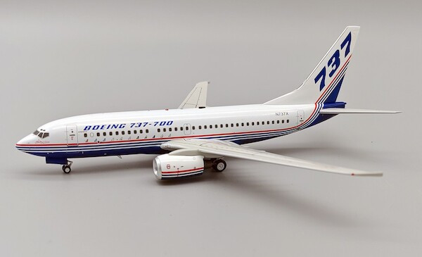 Inflight200 Boeing Boeing 737-7H4 N737X with stand IF737737X 1:200