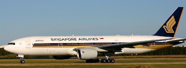 JC Wings Singapore Airlines Boeing 777-200ER 