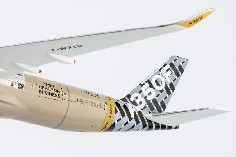 NG Model Airbus Industrie Airbus A350F F-WXLD 46001 Scale 1:400