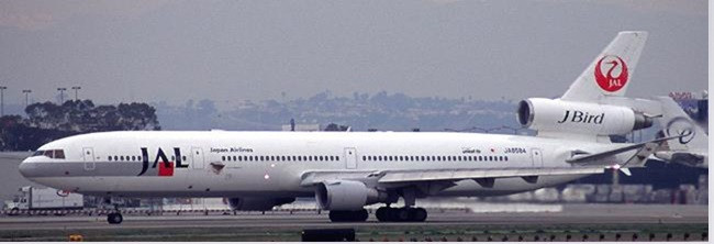 JC Wings Japan Airlines McDonnell Douglas MD-11 