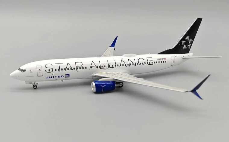 JFox United Airlines Star Alliance Boeing 737-824 N14219 JF-737-8-049L 1:200
