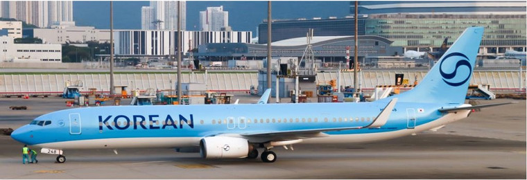 JC Wings Korean Air Boeing 737-900ER "NC" Reg: HL8248 With Stand SA2092 Scale 1:200