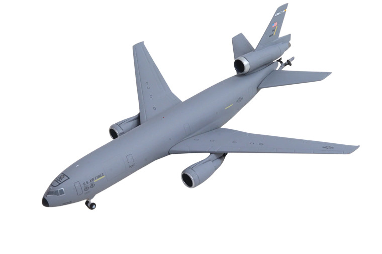 Herpa Wings United States Air Force McDonnell Douglas KC-10 60th Air Mobility Wing HE538367 1:500