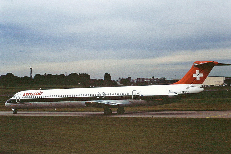 Phoenix Models Swissair MD-80 HB-INN 12021 Scale 1:400