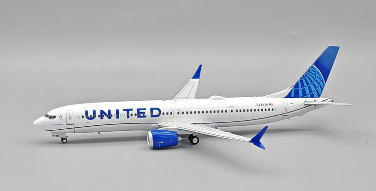 InFlight200 United Airlines Boeing 737-9 MAX N77575 IF739M0825 Scale 1:200