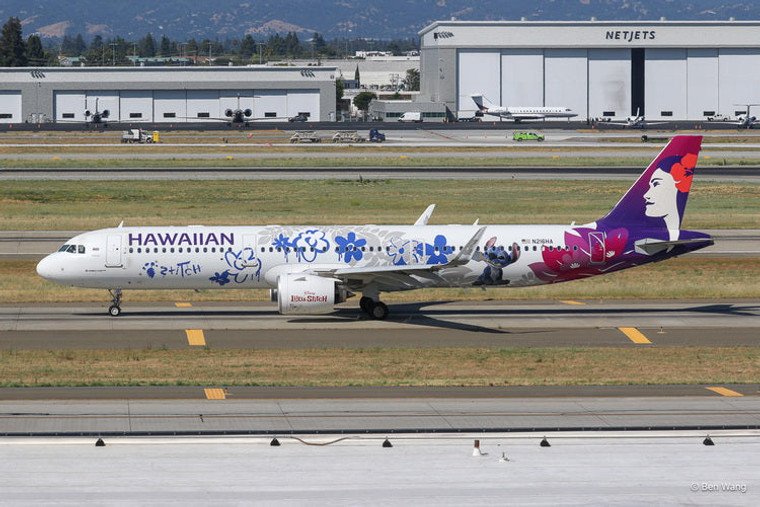 Phoenix Model Hawaiian Airlines Airbus A321neo Lilo & Stitch Livery Reg: N216HA 04658 Scale 1:400