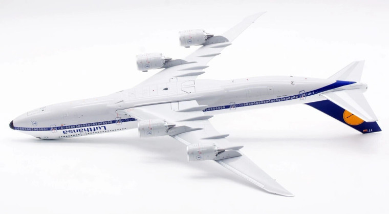 SQ Wings Lufthansa Boeing 747-8 D-ABYT L2056 Scale 1:200