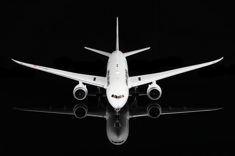 SQ Wings JAL Boeing 787-8 JA837J Doraemon Jet L2024 Scale 1:200