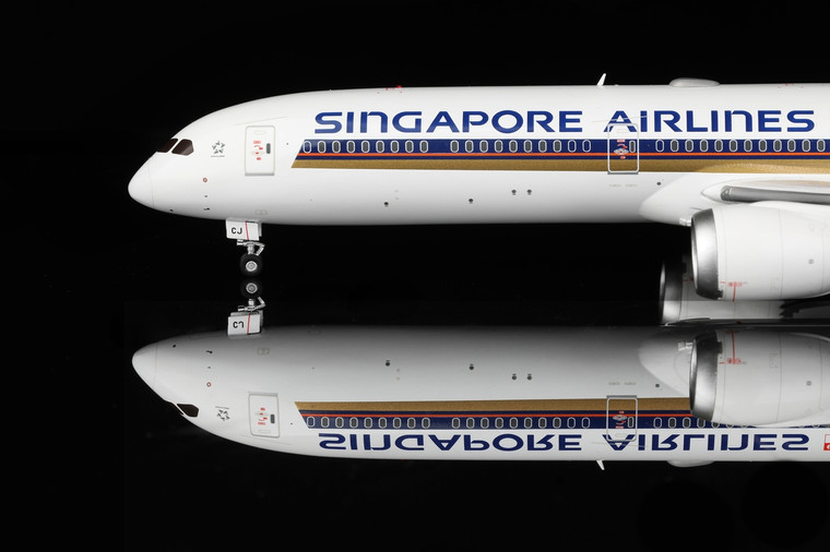 SQ Wings Singapore Airlines Boeing 787-10 9V-SCJ L2039 Scale 1:200