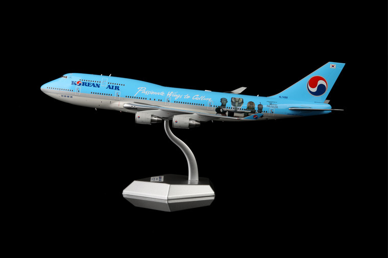 SQ Wings Korean Air Boeing 747-400 HL7488 British Museum L2069