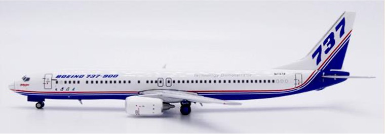 JC Wings Boeing House Color 737-900 