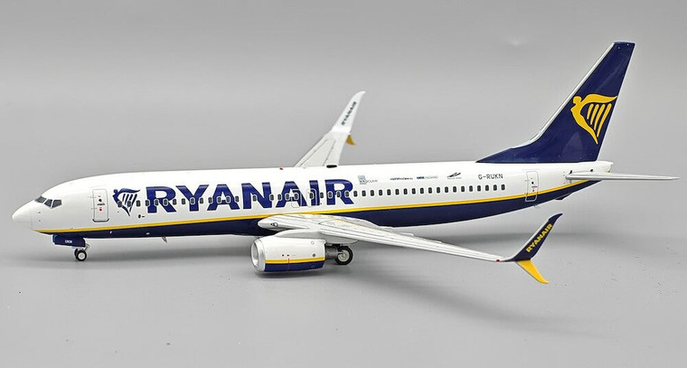 JFox Ryanair UK 737-8SS(WL) Reg: G-RUKN Visit Wroclaw JF-737-8-022 Scale 1:200