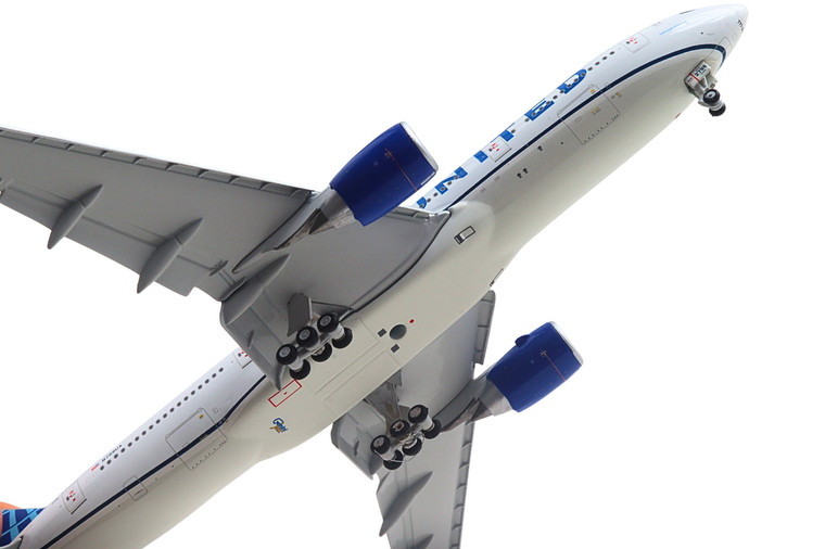 Gemini Jets United Airlines B777-200ER N798UA flaps down