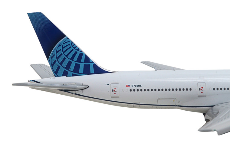 GeminiJets United Airlines B777-200ER N798UA flaps down GJUAL2230F