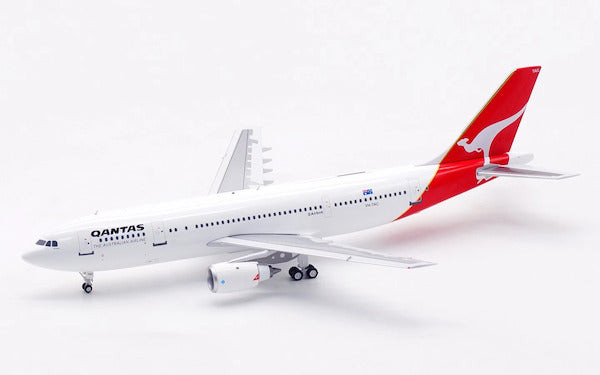 InFlight200 Qantas Airbus A300B4-203 VH-TAC IF300QF1125 Scale 1:200