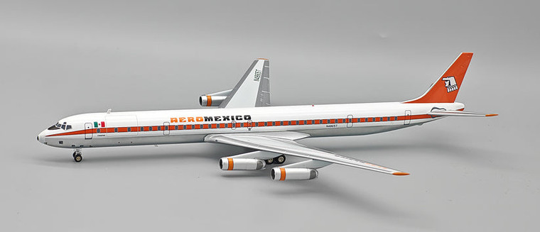 InFlight200 AeroMexico McDonnell Douglas DC-8-63CF N4865T IF863AM1025P Scale 1:200