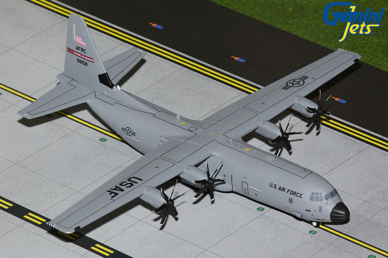 Gemini200 U.S. Air Force C-130J Hercules 05 8158 "Flying Jennies" (Keesler AFB); upgrade std. G2AFO1473 Scale 1:200