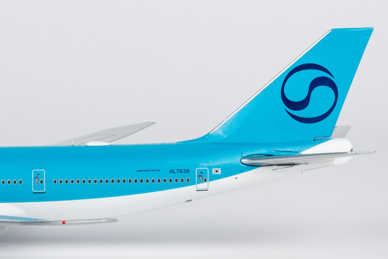 NG Models Korean Air 747-8 Reg: HL7638 2025's livery 78042 Scale 1:400