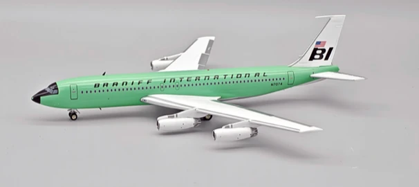 InFlight200 Braniff International Boeing 707-227 Super Jet N7074 IF702BN1025 Scale 1:200