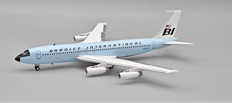 InFlight200 Braniff International Boeing 707-227 Super Jet N7072 – Light Sky Blue with stand IF702BN0825 Scale 1:200