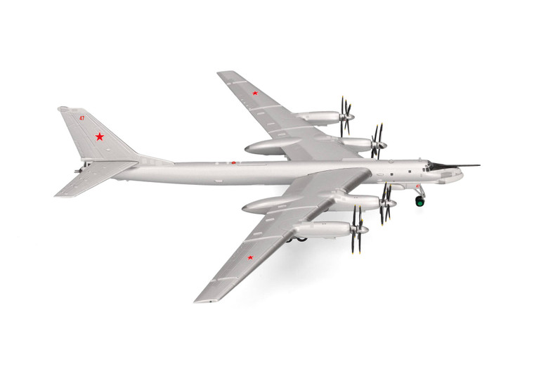 Herpa Wings Soviet Air Forces Tupolev TU-95MS - 1226th Heavy Bomber Aviation Regiment , Chagan Air Base, Kazakh SSR HE573832 Scale 1:200