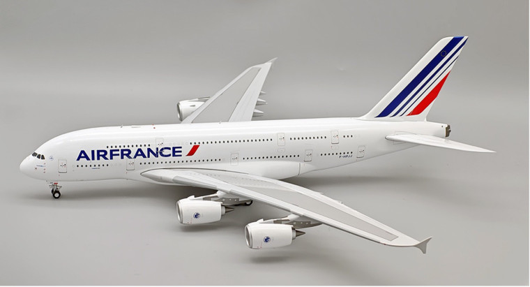 InFlight200 Air France Airbus A380-861 F-HPJJ wth stand 56213 Scale 1:200