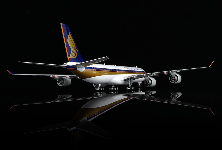 1/200 A340-500 シンガポール航空 9V-SGB SQ Wings Singapore Airlines A340-500 Reg: 9V-SGB L2175 Scale 1:200