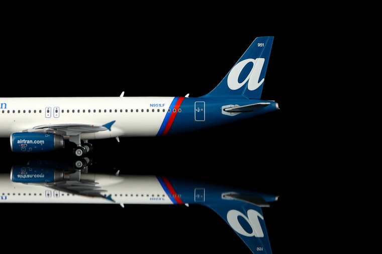 AirTran Airways Airbus A320-233 Reg: N951LF LJ11516-6 Scale 1:400