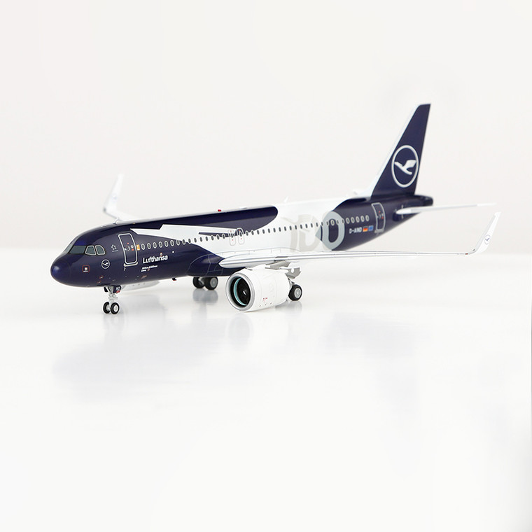 SQ Wings Lufthansa A320neo Reg: D-AIND 