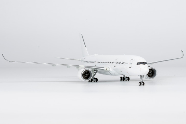 NG Model Blank Model Airbus A350-900 39051 1:400