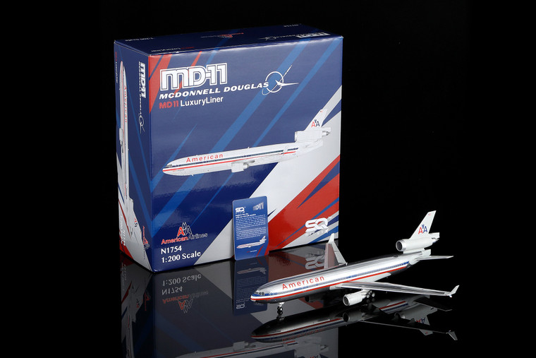 SQ Wings American Airlines MD-11 Reg: N1754 L2226 Scale 1:200