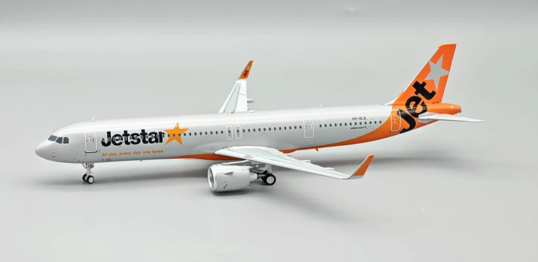 B-Models Jetstar Airways Airbus A321neo Reg: VH-OLQ B-A321-JQ-LQ Scale 1:200