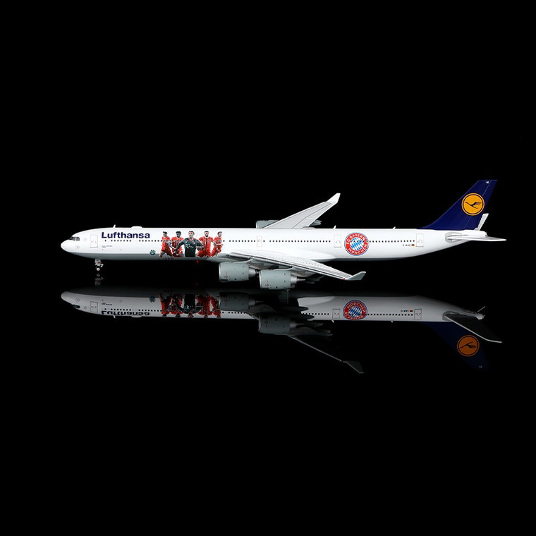 Lufthansa A340-600 Reg: D-AIHZ Bayern Munich Livery YY34617 Scale