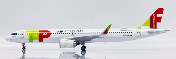 TAP Air Portugal Airbus A321NEO Reg: CS-TXE TAP321LR200 Scale 1:200