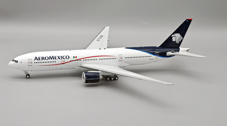 B-Models AeroMexico Boeing 777-200 Reg: N776AM with stand 772-776 1:200 with stand