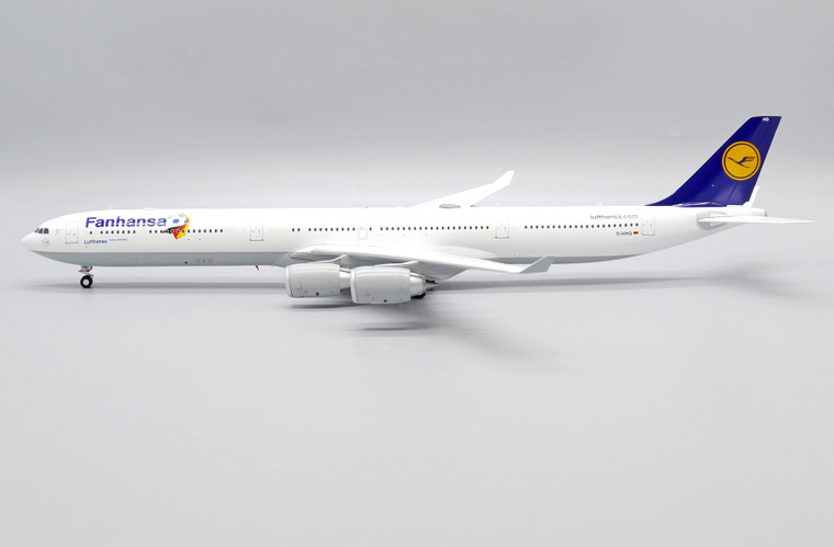 JC Wings Lufthansa Airbus A340-600 "Fanhansa" Reg: D-AIHQ EW2346006 1:200 With Stand