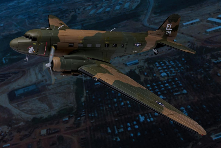 Corgi Douglas AC-47 Gunship, 'Spooky 71', Vietnam 1969 AA38212A Scale 1:72
