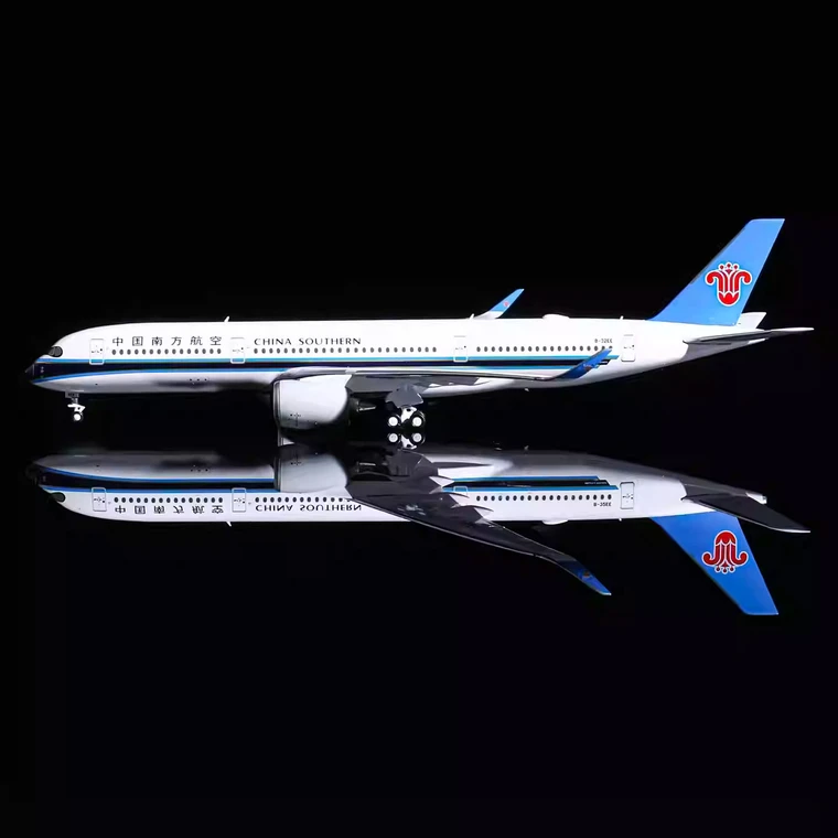 Aero Polaris China Southern Airlines Airbus A350-900 B-32EE HA3590003 Scale 1:400