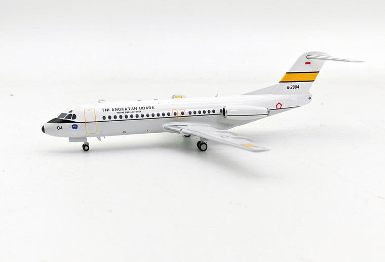 InFlight200 Indonesia Air Force Fokker F-28-4000 Fellowship MP220001 Scale 1:200