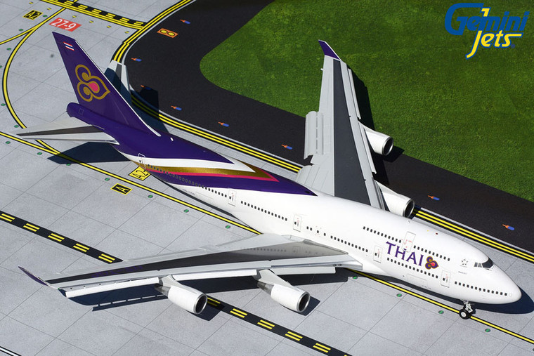 Thai Airways B747-400 flaps down HS-TGP G2THA866F 1:200