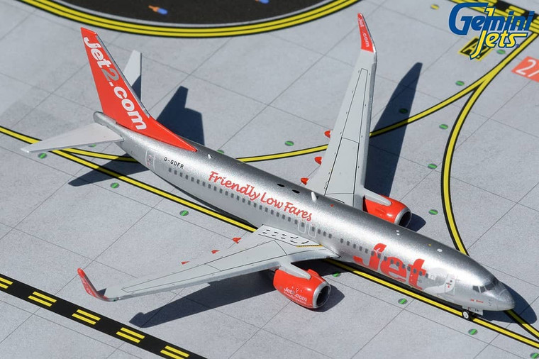 Gemini Jets Jet2 B737-800 GJEXS1936 1:400